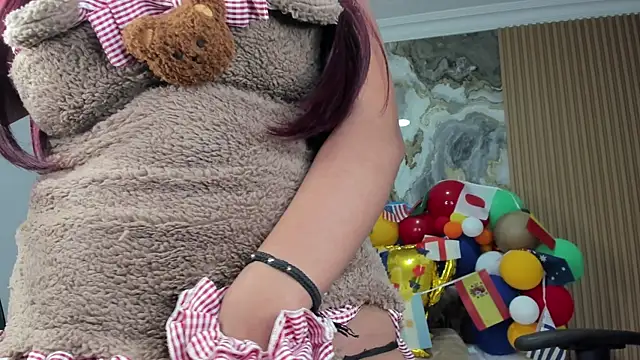 Lili_16's Live XXX Chat