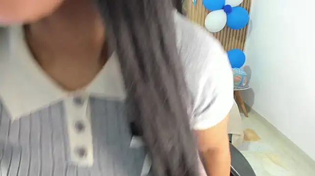 Lili_16 Live XXX-chat