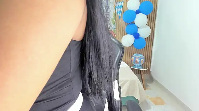 Show de Lili_16 na webcam