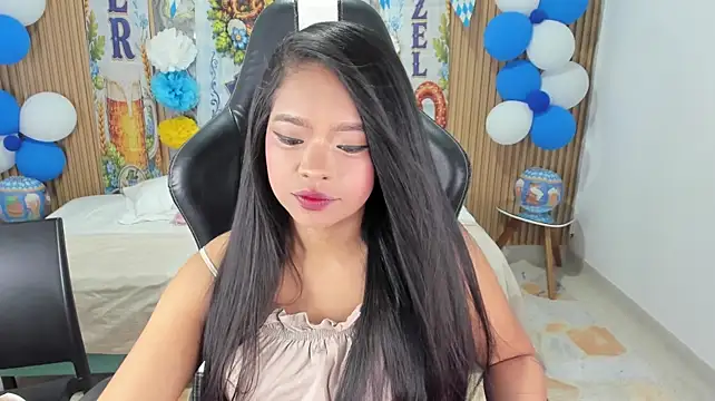 Lili_16 라이브 XXX 채팅