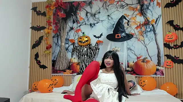 Lili_16's Live XXX Chat