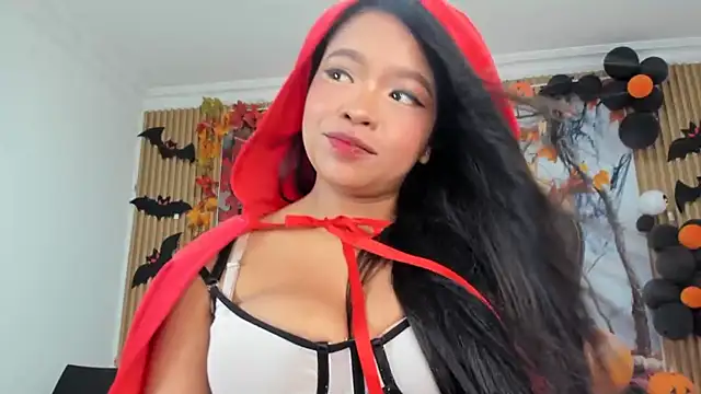 Chatroom XXX en direct de Lili_16