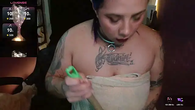 Alexa_Slavehot777's Webcam Show