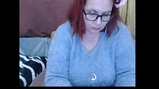 PlayfullMaturen Live XXX chat