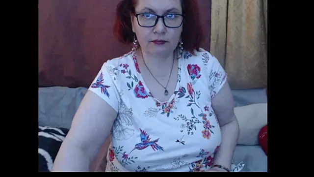 PlayfullMature Live XXX-Chat