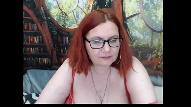 PlayfullMature Live XXX-Chat