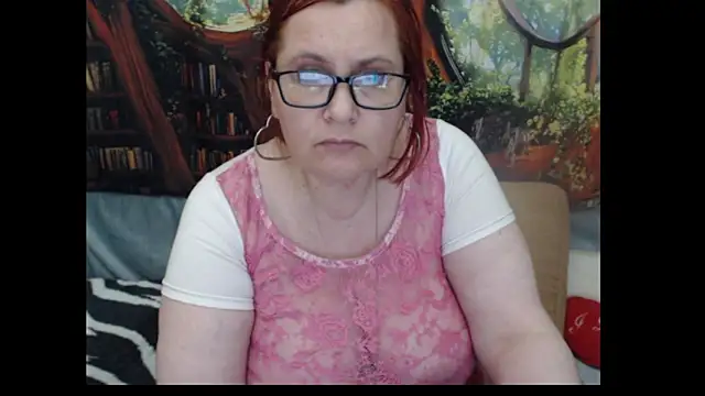 PlayfullMature Chat XXX in diretta