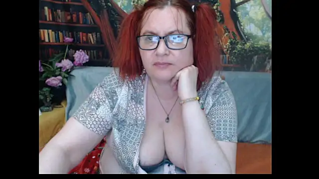 Chat XXX en directo de PlayfullMature