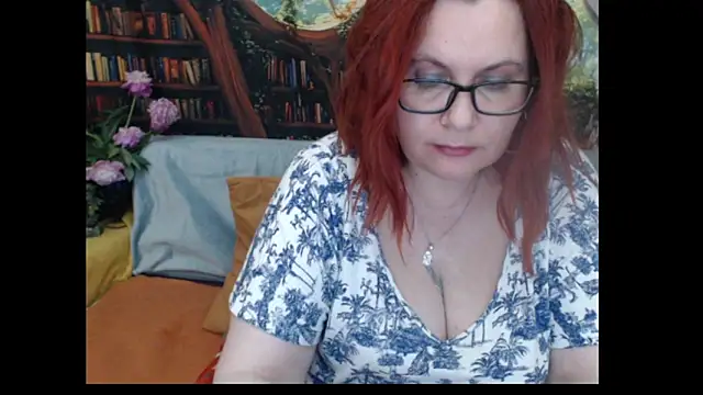 PlayfullMaturen Live XXX chat