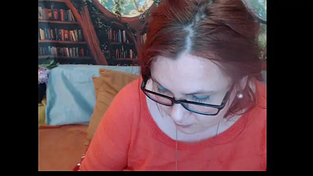 Chat XXX ao vivo de PlayfullMature