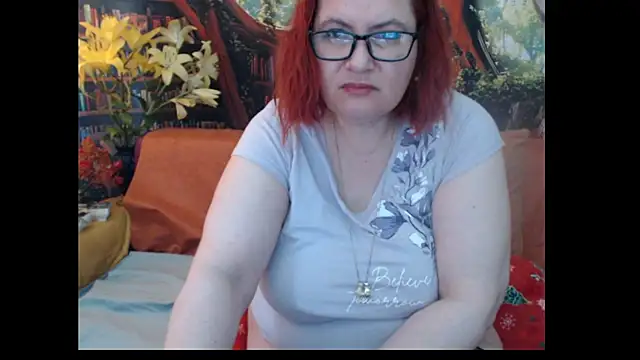 PlayfullMature's Webcam Show
