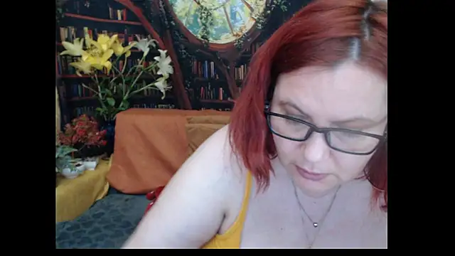 PlayfullMature Live XXX-Chat
