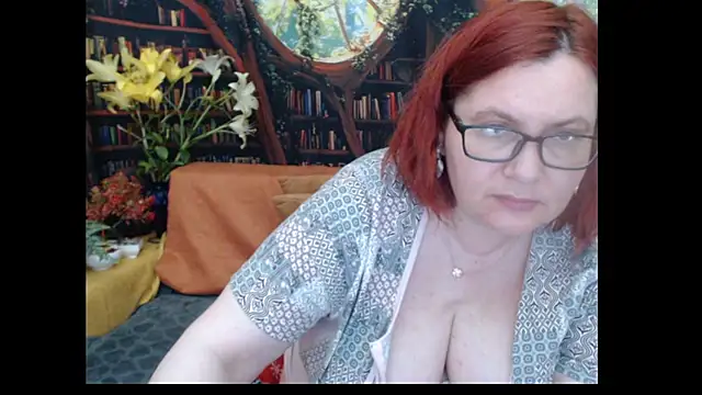 PlayfullMature Live XXX-Chat