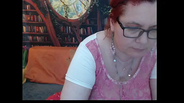 PlayfullMature Live XXX-Chat