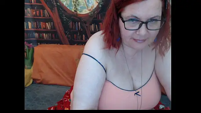 PlayfullMature live XXX chat