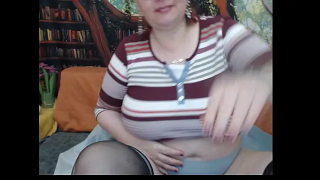 PlayfullMature Chat XXX in diretta