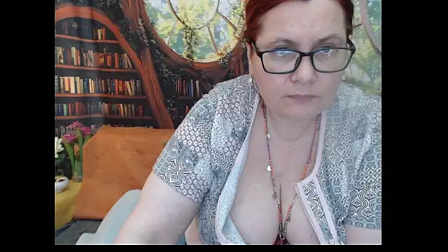 PlayfullMature Chat XXX in diretta