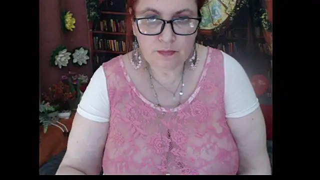 XXX chat uživo modela PlayfullMature