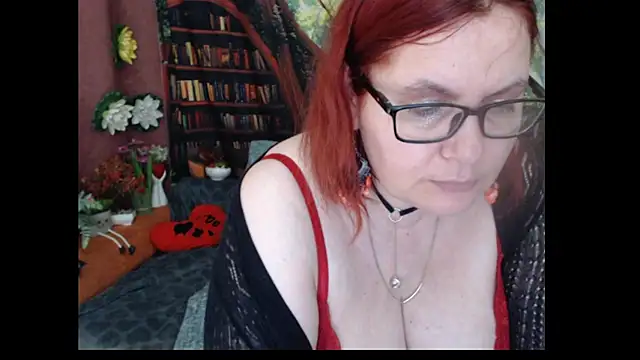 Chat XXX ao vivo de PlayfullMature