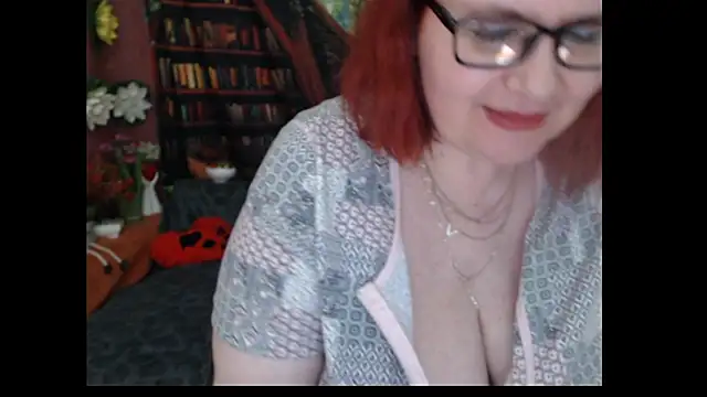PlayfullMature Chat XXX in diretta