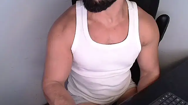 abeardguyone 网络视讯表演