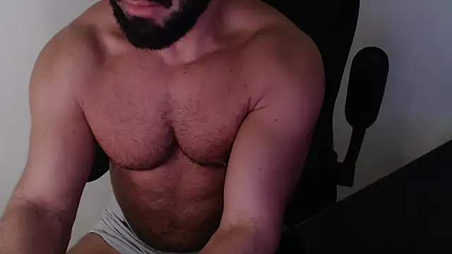 abeardguyone Show in webcam