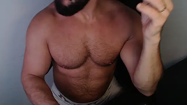 abeardguyone's Webcam Show