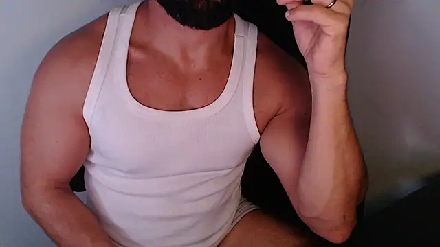 Show de abeardguyone na webcam