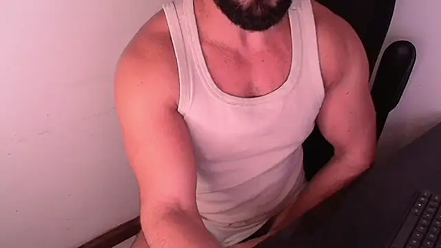 Show de abeardguyone na webcam