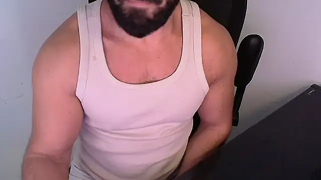 abeardguyone 网络视讯表演