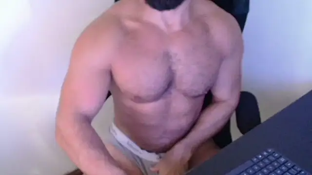 abeardguyone's Webcam Show
