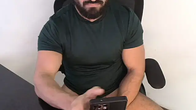 abeardguyone webkamerás műsora