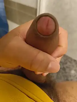 Montuni6's Webcam Show