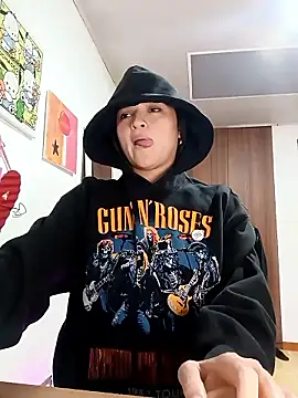 CristinaGreyz's Webcam Show