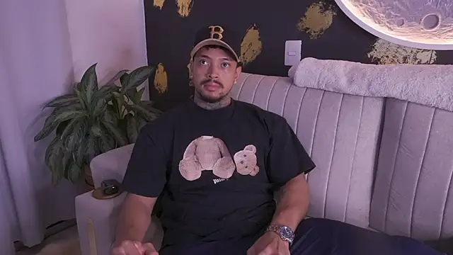 Stiven_collins' Webcam Show