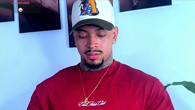 แชท XXX สดของ Stiven_collins