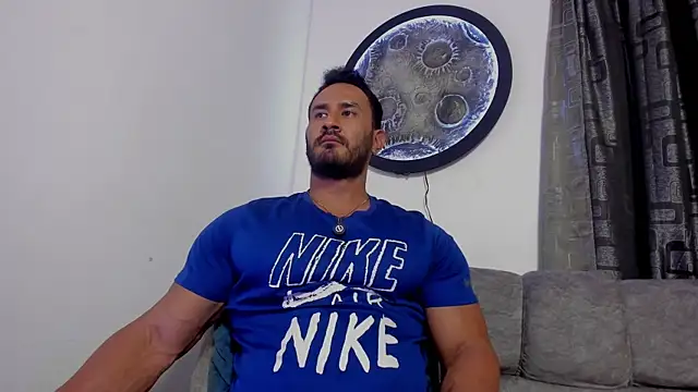 curt_xxx Show Webcam
