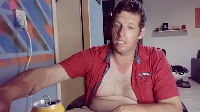 Gigolobigcock24cm: вебкам-шоу