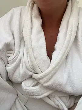 XXX chat uživo modela MonicaMorbida