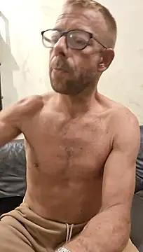 kinkybislaafje webcam show