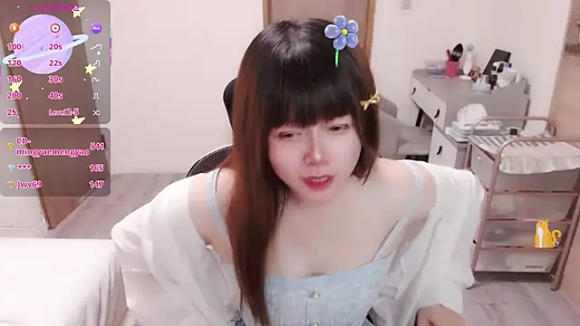 a0513's Live XXX Chat