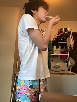 BASHIKO2006 Webcam show