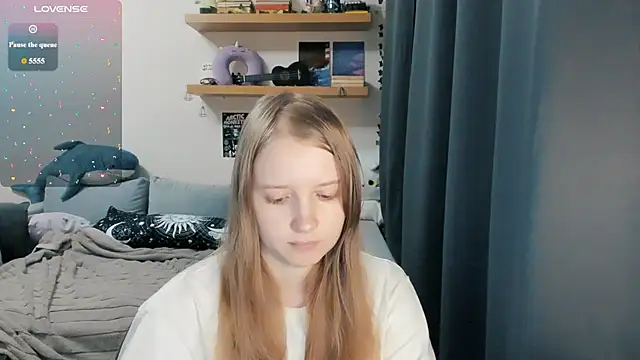 Chat +18 de Alyaley ao vivo