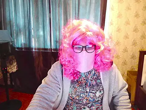 Crossdresser_Elena 网络视讯表演