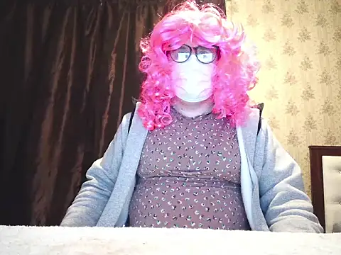 Crossdresser_Elena's Webcam Show