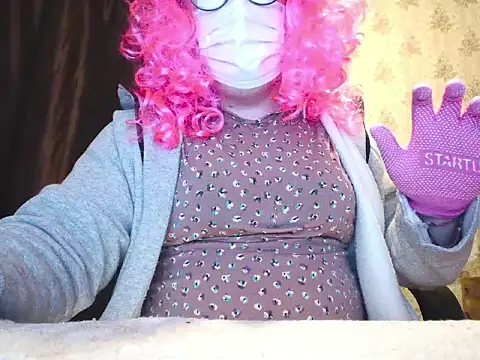 Crossdresser_Elena Adlı Modelin Web Kamerası Şovu