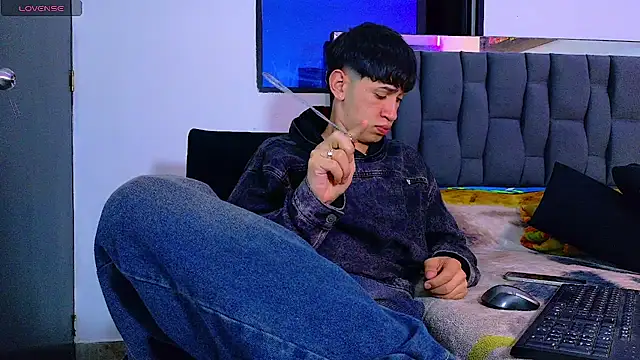 Twink_darenn Webbikameraesitys