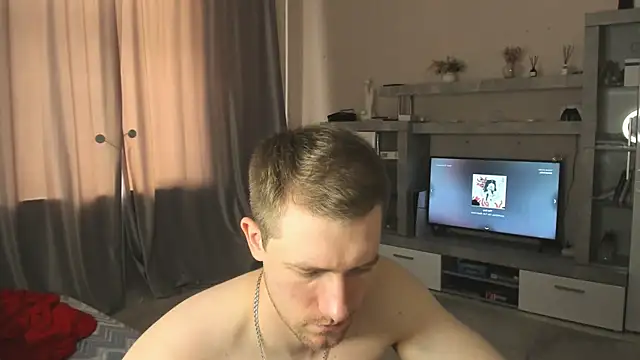 EthanPinkmann Webbikameraesitys
