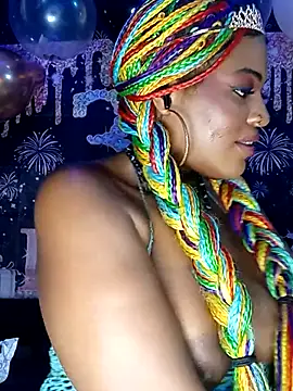 AmazonianMistress' Webcam Show