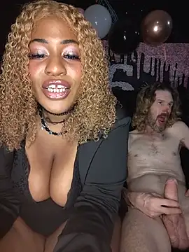 AmazonianMistress webkamerás műsora